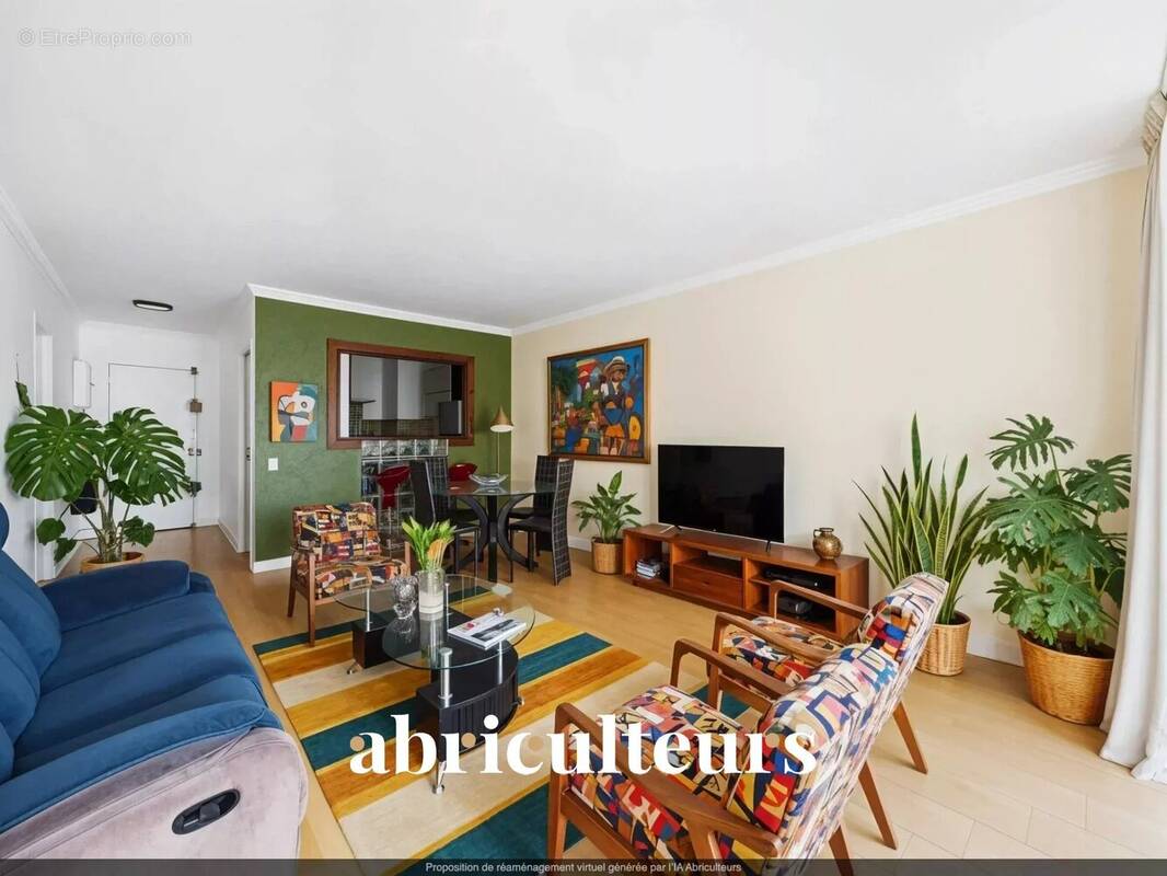 Appartement à COURBEVOIE