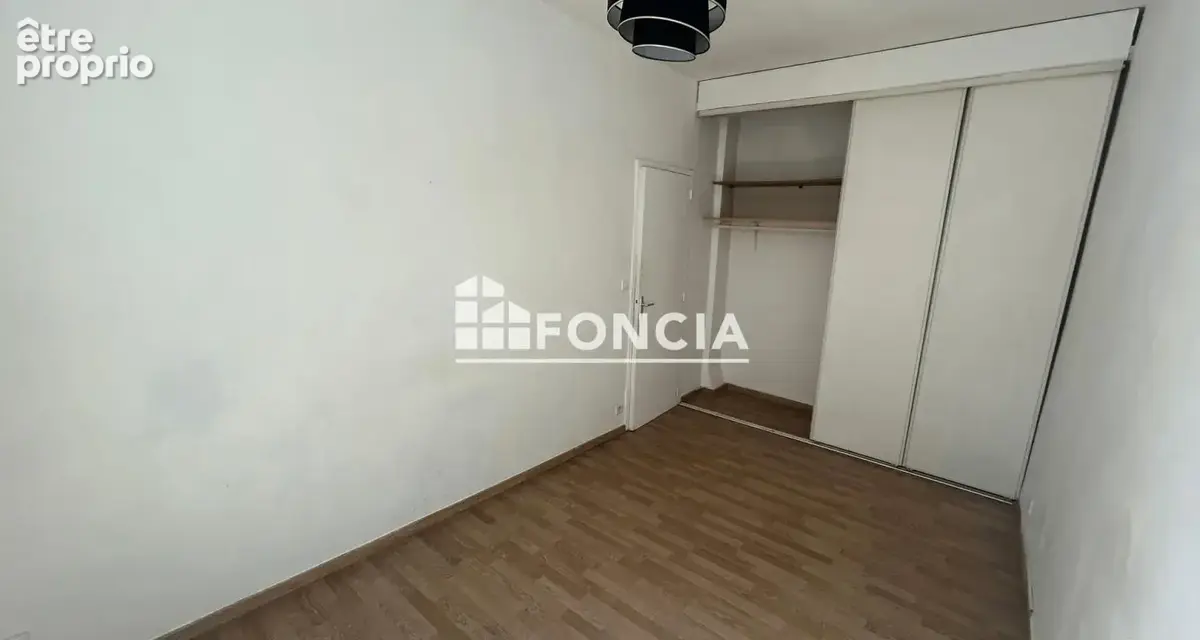 Quartier chapitre / saint charles : t2 40m2 - photo 3
