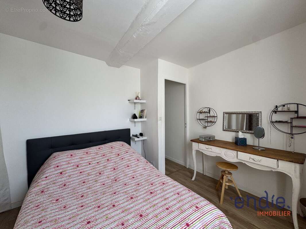 Maison à CLINCHAMPS-SUR-ORNE