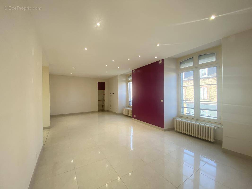 Appartement à MONTAUBAN-DE-BRETAGNE