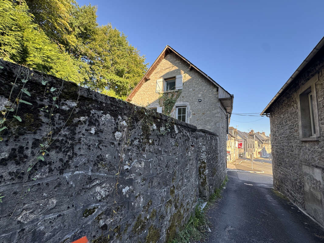 Appartement à USSEL