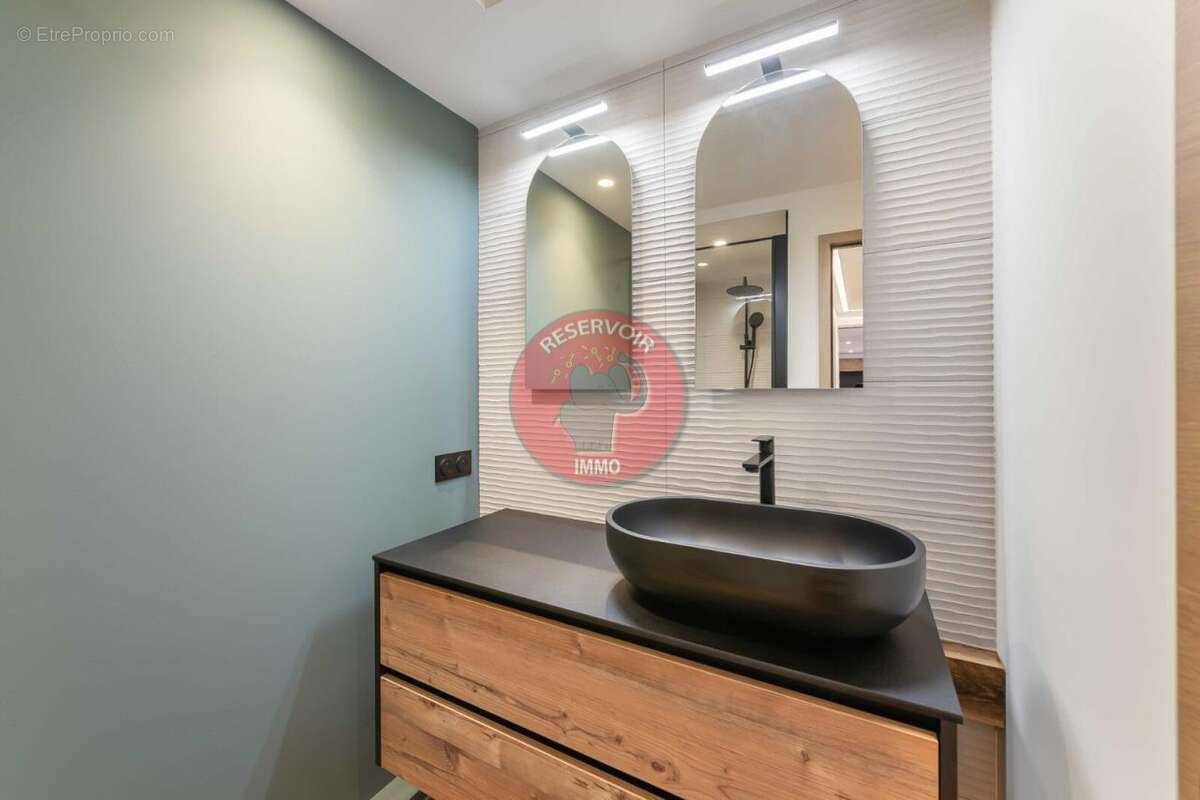 Appartement 48 m² à Saint-Jean-De-Belleville  - photo 475