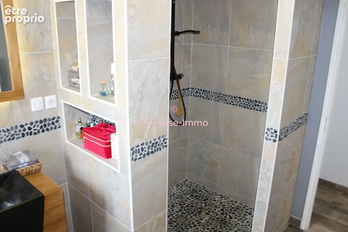 Maison 4 pièces 95 m² à vendre à Angouleme (16000) - photo 25