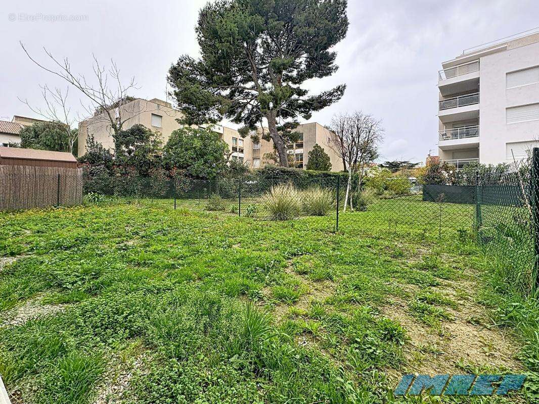 Appartement à MARSEILLE-9E