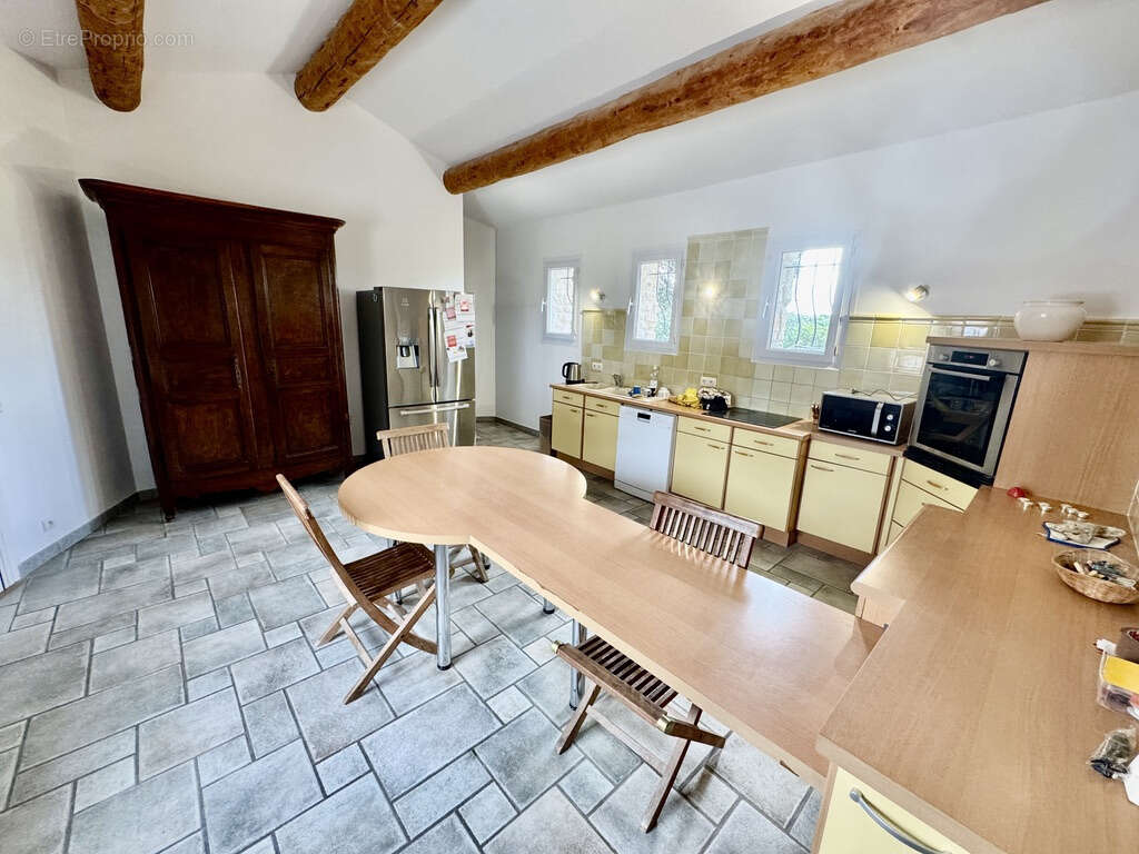 Maison à LA BAUME-DE-TRANSIT