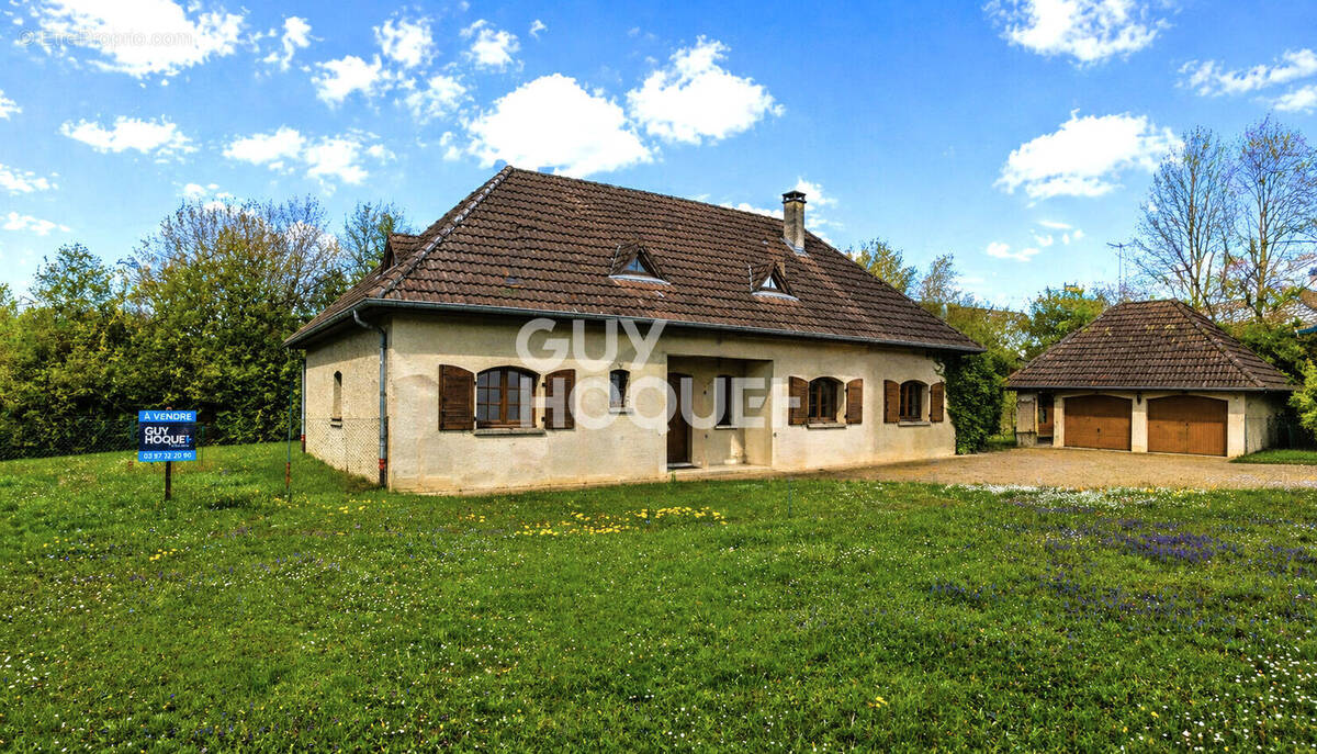 Maison à ARS-LAQUENEXY