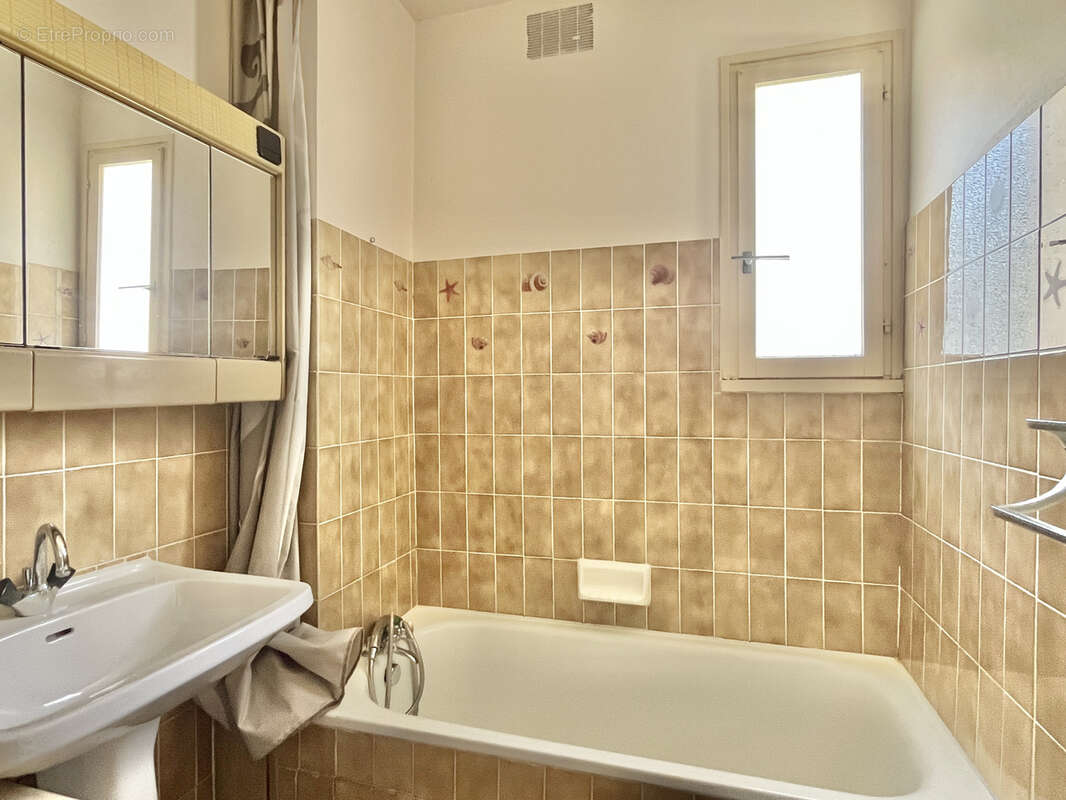 Appartement à SAINT-RAPHAEL