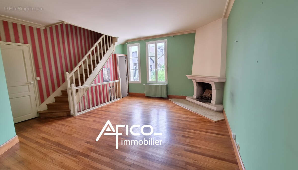 Maison de ville  - 135m² - TOURS - photo 2