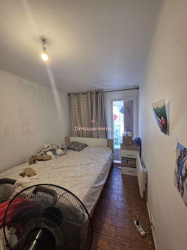 Appartement à MARSEILLE-3E