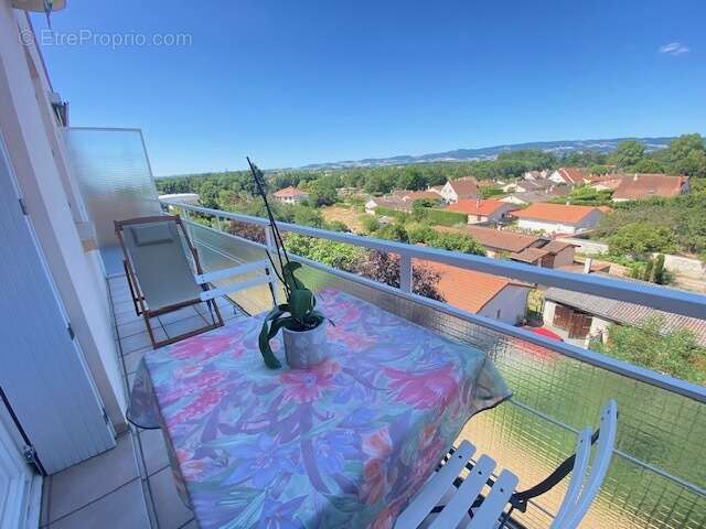 Appartement à RIORGES