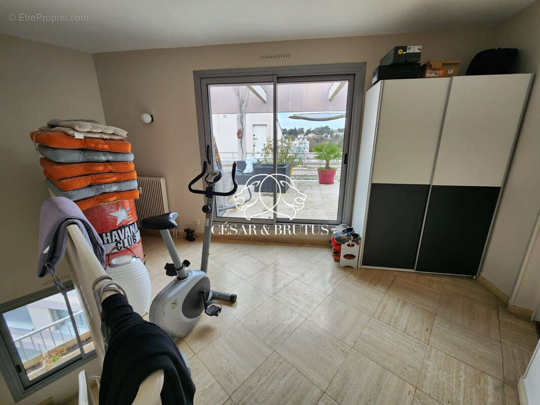 Appartement à TASSIN-LA-DEMI-LUNE