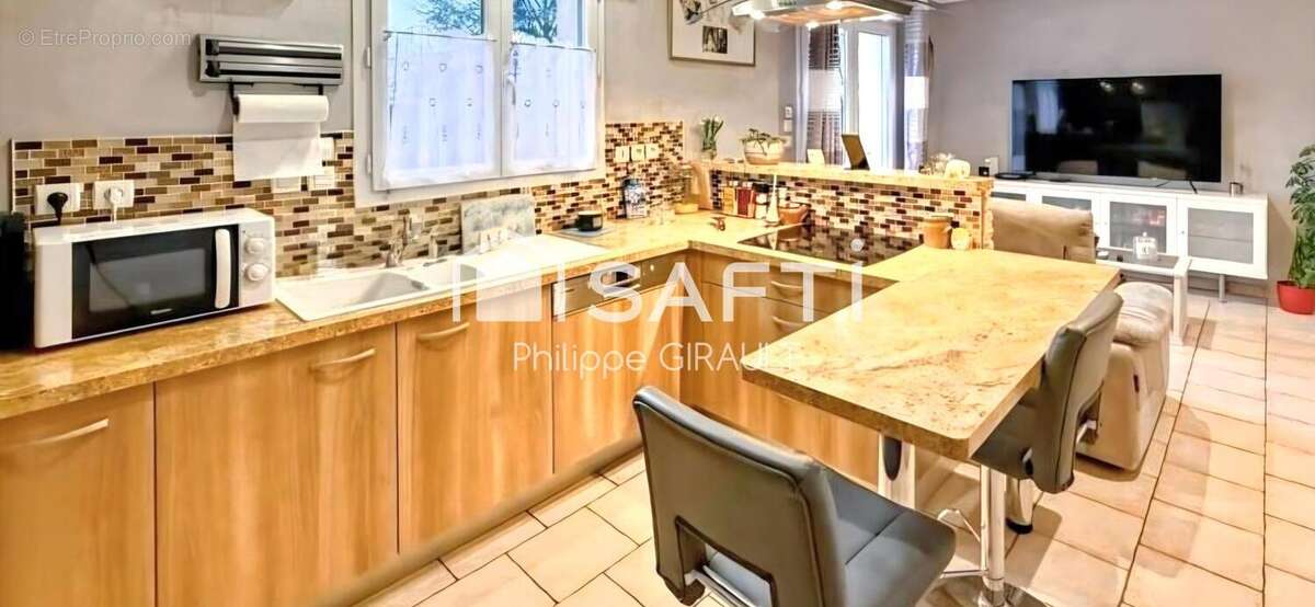 Photo 4 - Maison à LUYNES