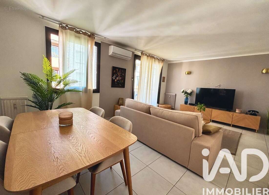 Photo 2 - Appartement à NICE