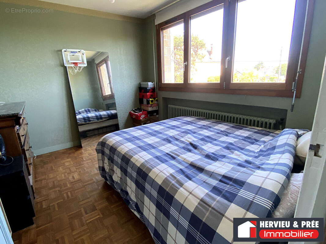 Maison à OUISTREHAM