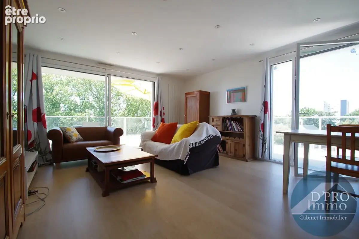T3 d'exception avec terrasse et vue imprenable sur la Sèvre - photo 3