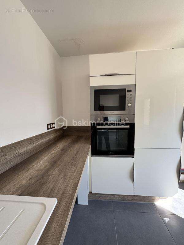 34500 beziers crouzette - villa plain pied 66m2 - 2 faces - rénovée - terrasse avant - jardinet arrière - photo 9