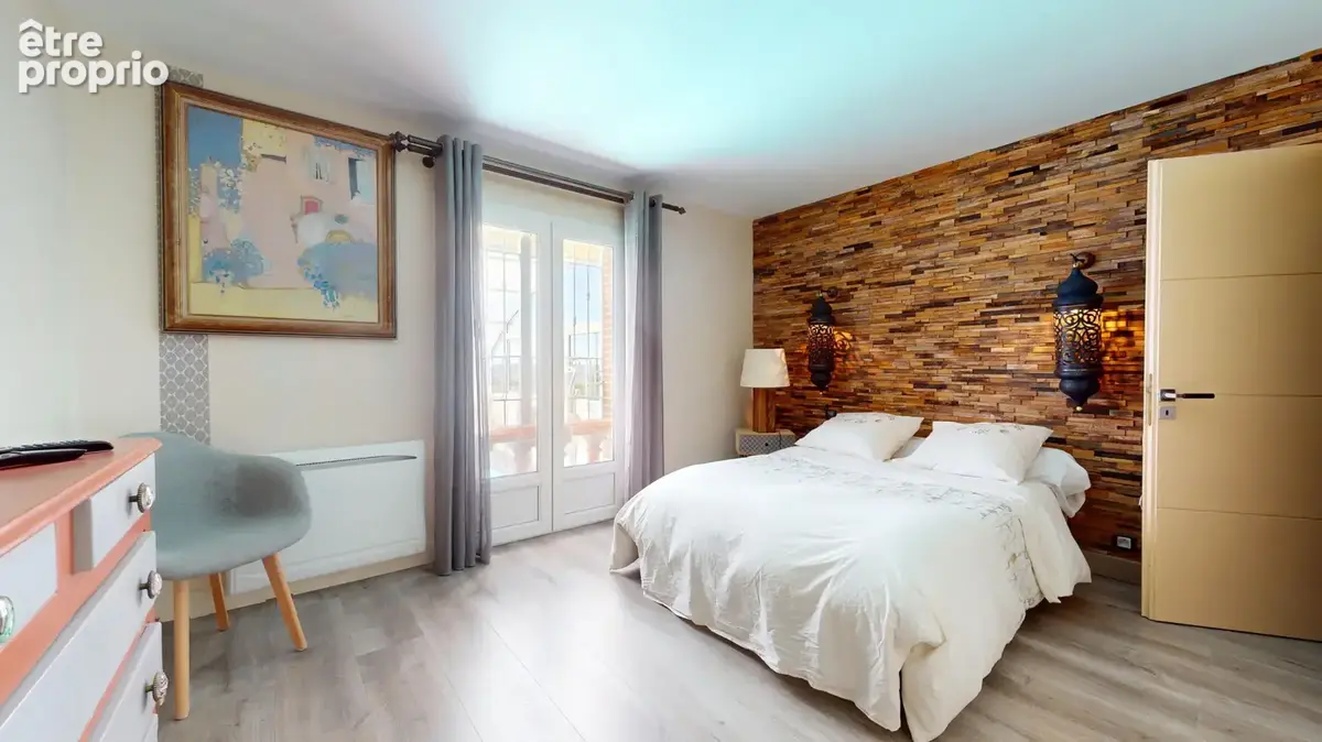 Belle maison 152 m2 avec piscine et garage. - photo 10