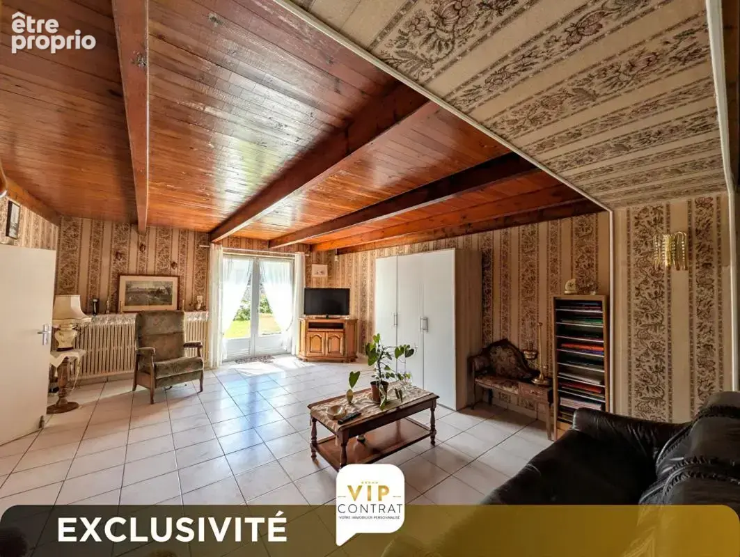 Maison Gensac La Pallue 5 pièce(s) 171 m2 exclusivité VIP sous Compromis - photo 6