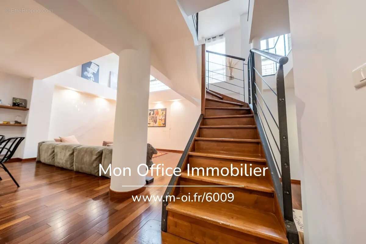 Appartement à MARSEILLE-7E