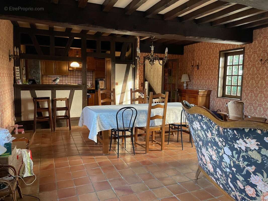 Maison à BERNAY