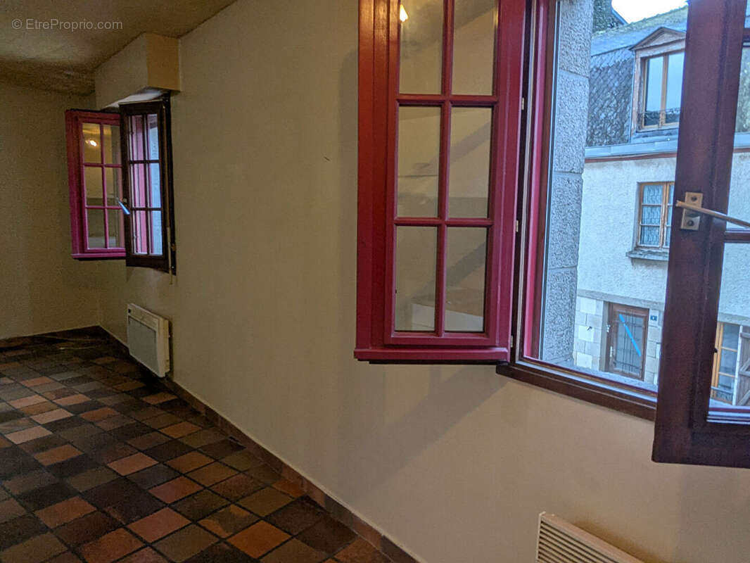 Maison à JOSSELIN