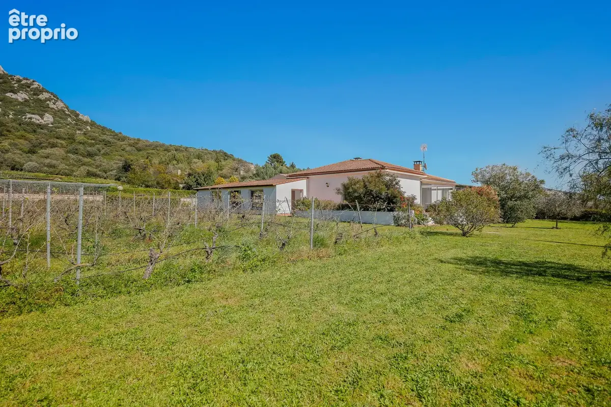 Maison à HYERES