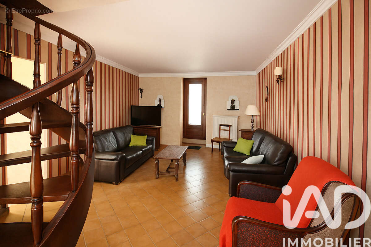 Photo 8 - Maison à CHARME