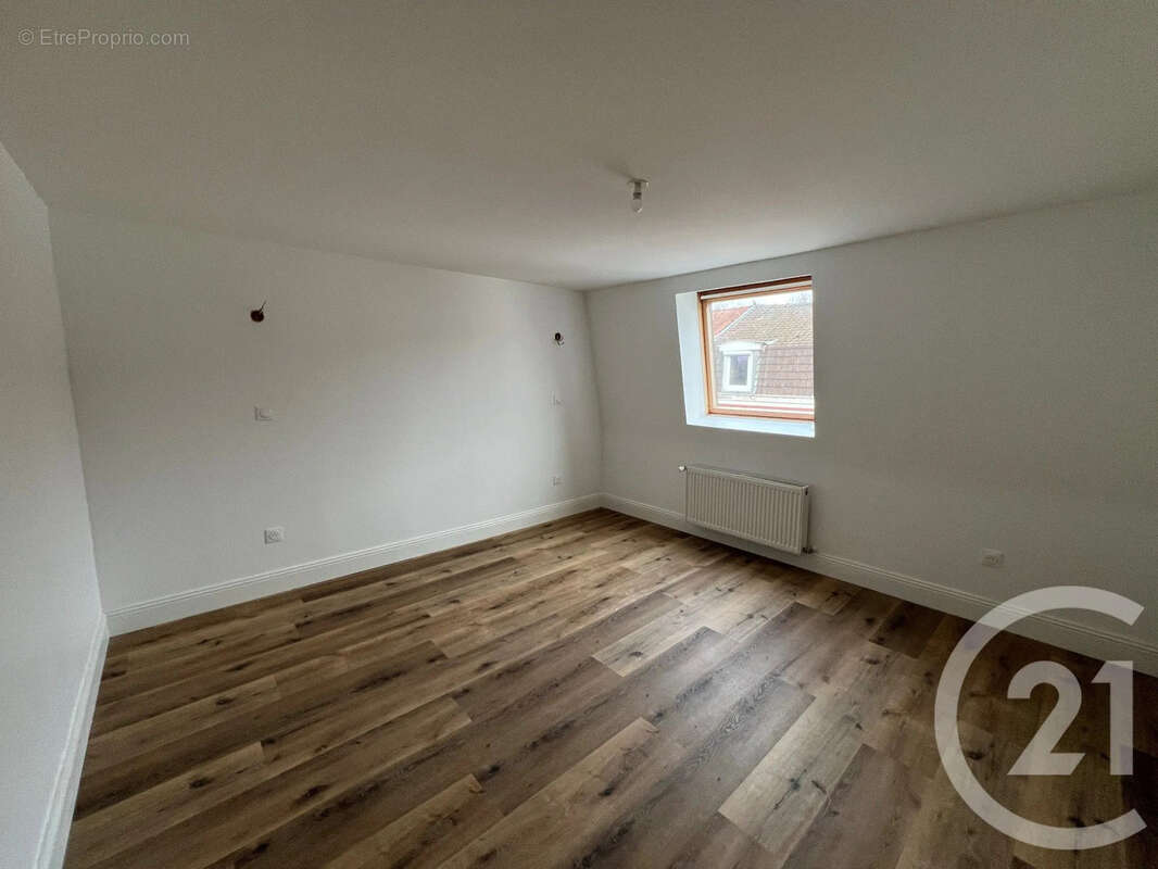 Maison à MONS-EN-BAROEUL