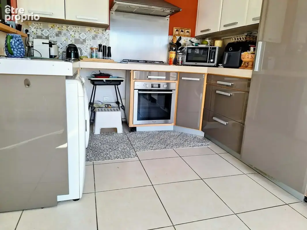 Appartement climatisé de 3 pièces de 80 m2 avec terrasse et cave - photo 6