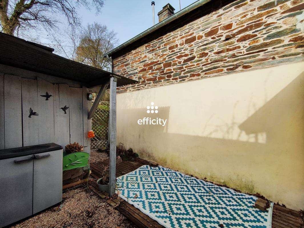 Maison à SIXT-SUR-AFF