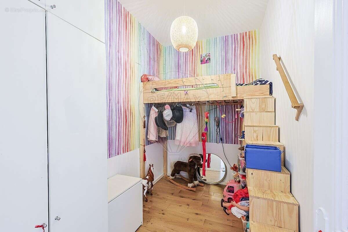 Appartement à MARSEILLE-7E