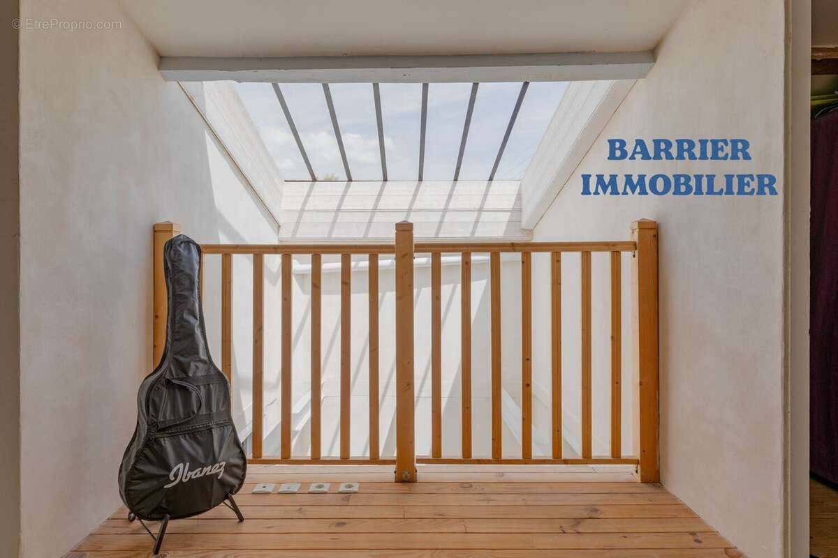 Maison à LA VERPILLIERE