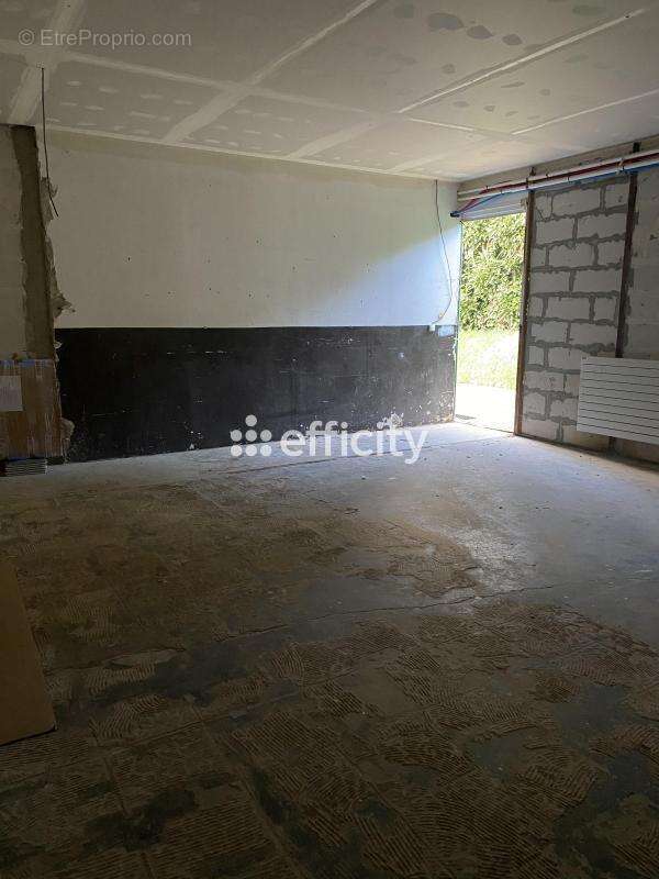 Commerce à CHAMBOURCY