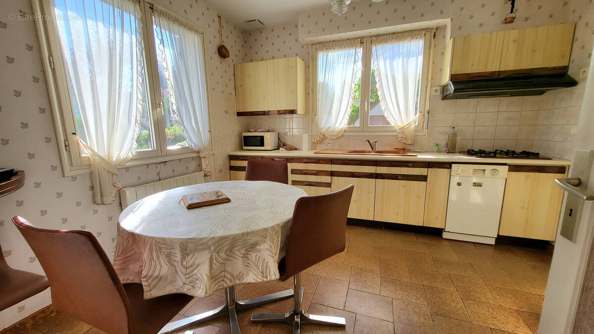 Maison à SAINT-ANDRE-DE-CUBZAC