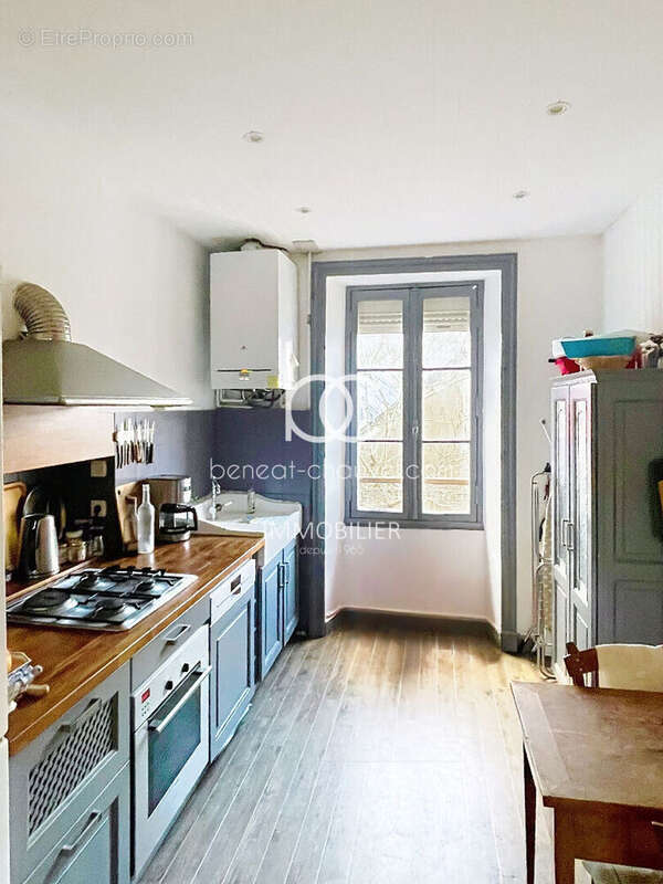 Vannes Hyper-Centre - Magnifique Appartement T3 de Caractère 85,55 m² - photo 3