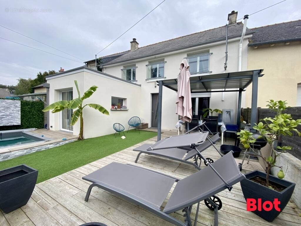 Maison à MONTAUBAN-DE-BRETAGNE