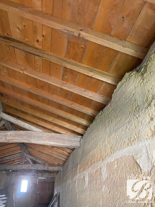 Maison à BOURG-SAINT-CHRISTOPHE