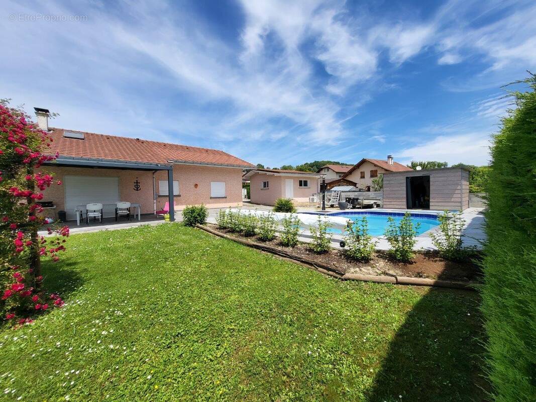 Photo 1 - Maison à CHAPEIRY