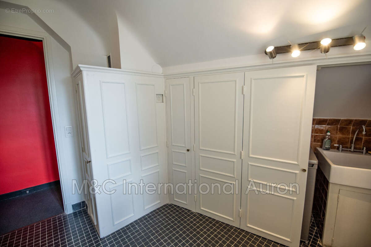 Appartement à SAINT-ETIENNE-DE-TINEE