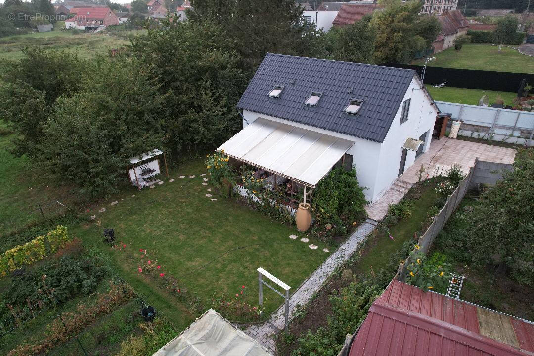 Maison à SERANVILLERS-FORENVILLE