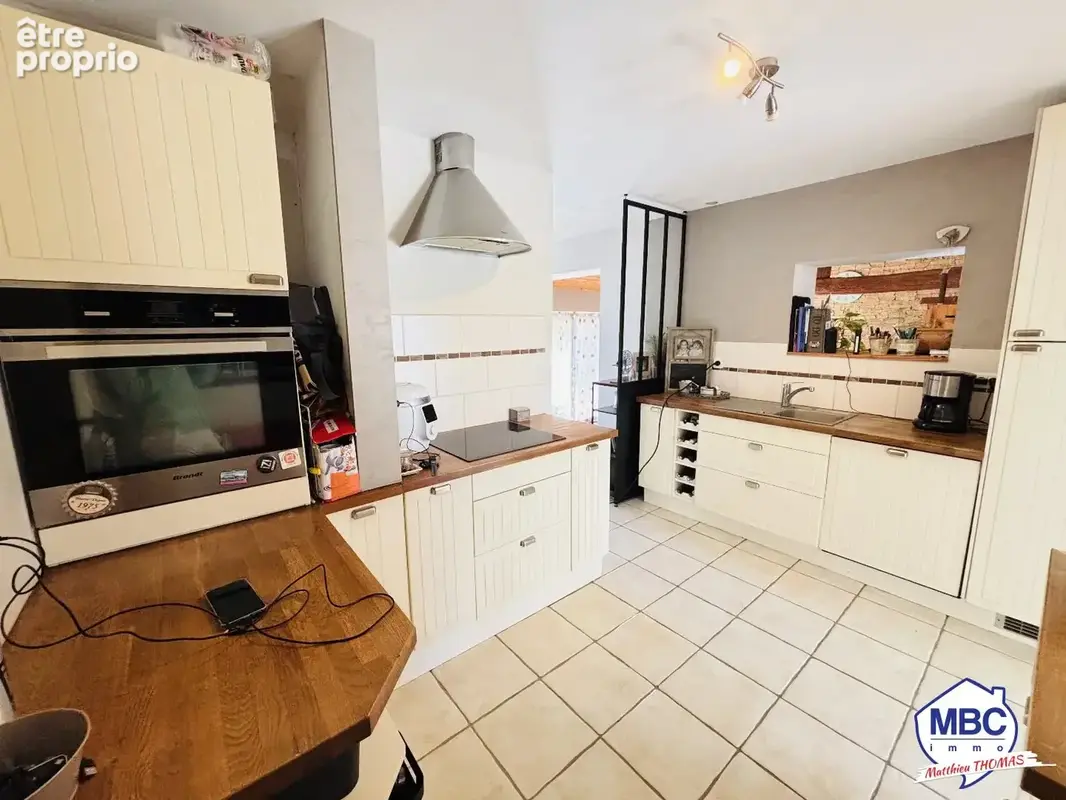 Maison 6 pièces 133 m² à vendre à Beaupreau (49600) - photo 3