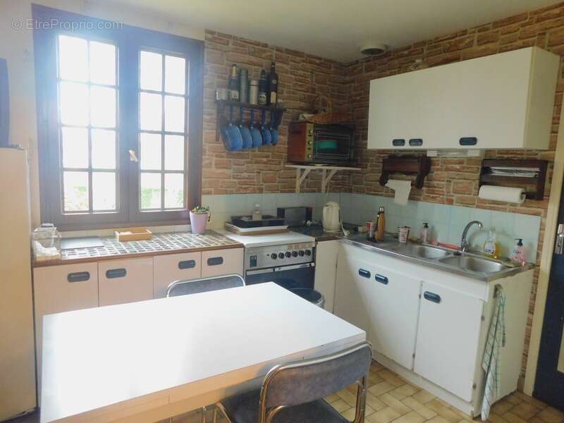 Maison à LA CHAPELLE-JANSON