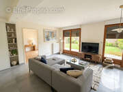 Maison à SIVRY-COURTRY