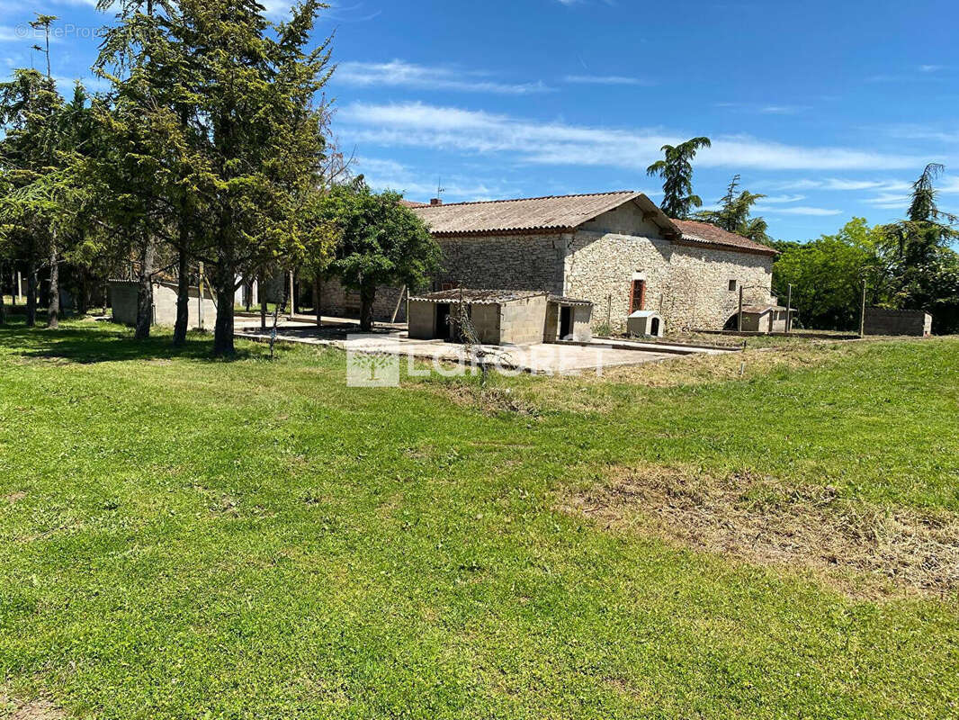 Maison à CAGNAC-LES-MINES
