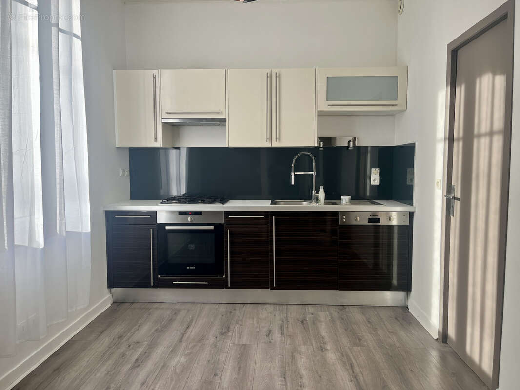 Maison à SAINT-YRIEIX-SUR-CHARENTE