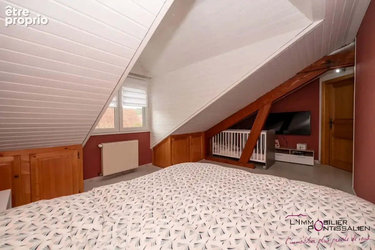 Maison - vuillecin - 200m2 - 6 chambres - photo 32