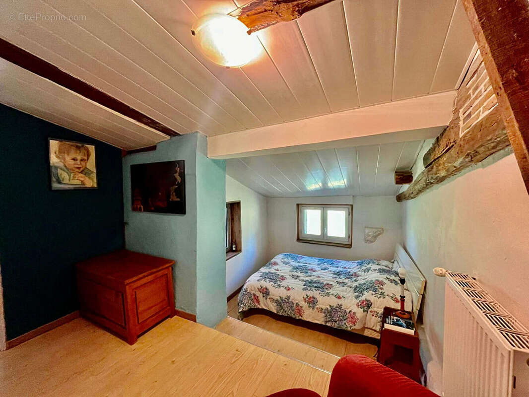 Maison à CASTELMORON-SUR-LOT