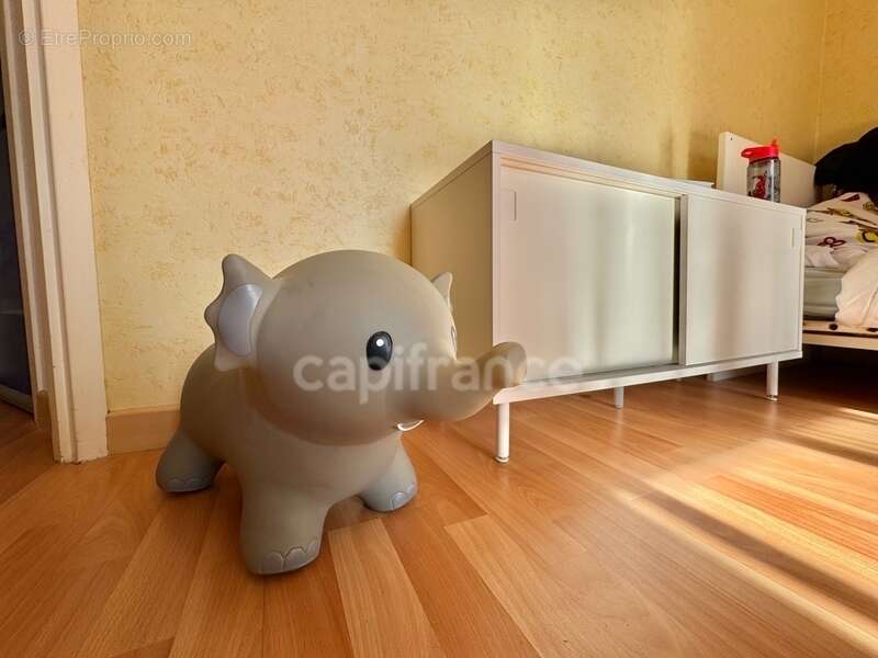 Maison à NOIRETABLE