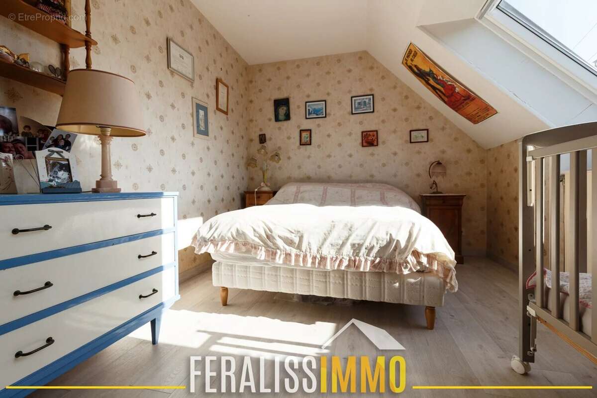 Maison à COURDIMANCHE