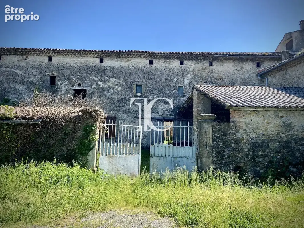 Ales, propriete avec maison de maitre, anciens batiments agricoles, sur 1,34 hectares - photo 13